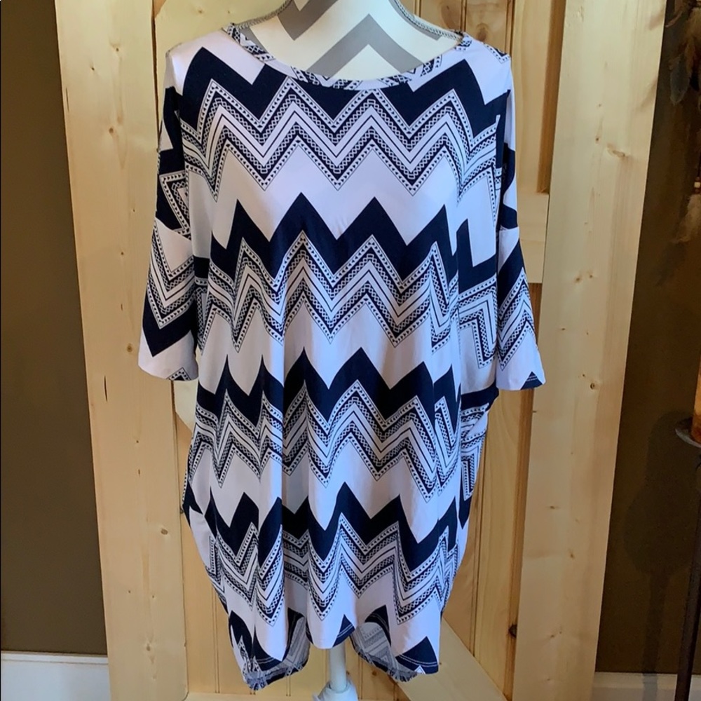 LuLaRoe | Irma